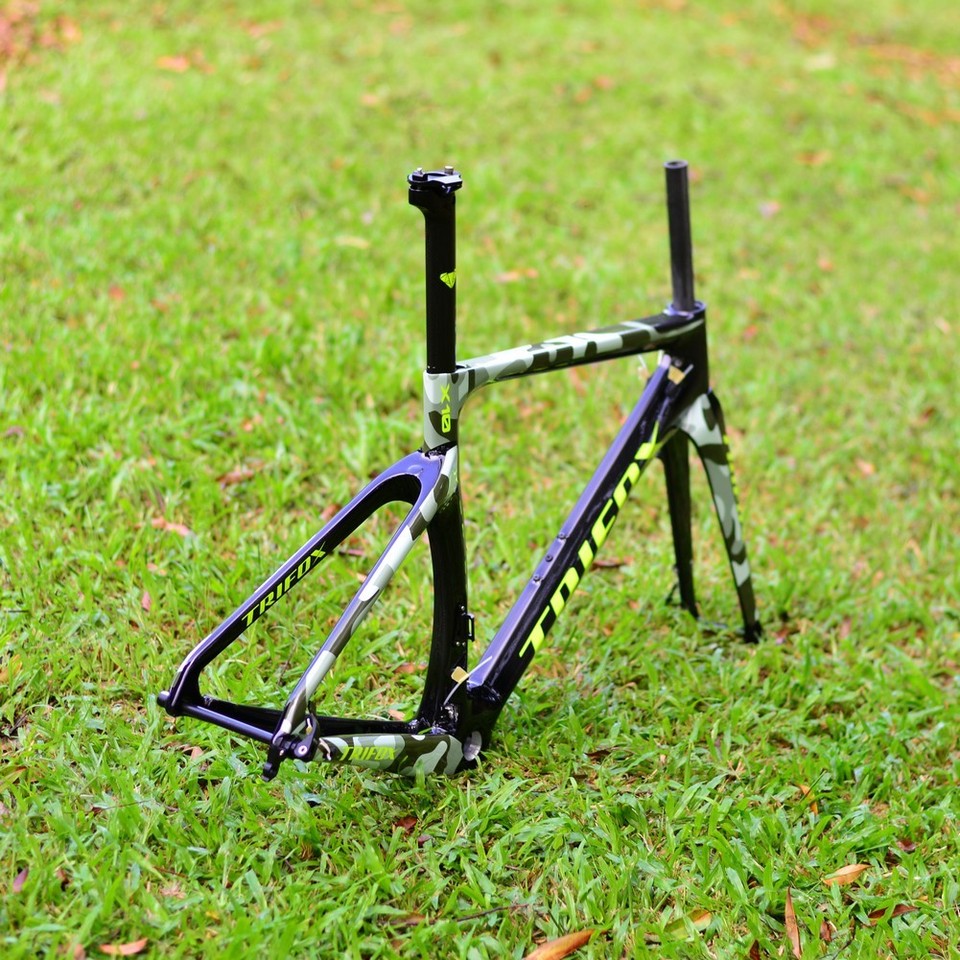 TRIFOX Full Carbon Road Bike Frameset X10 Camo X10 Disc Brake BSA BB68 Threaded 700 x 25C Thru Axle Aero Bicycle Frame