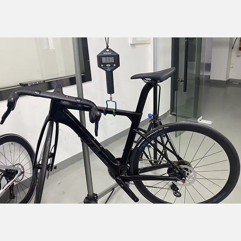 TWITTER 700X25C Carbon Road Bicycle Wireless Men's Hydraulic Disc Racing Bike With WheelTop EDS TX 24S Shifter 50mm Carbon Wheel